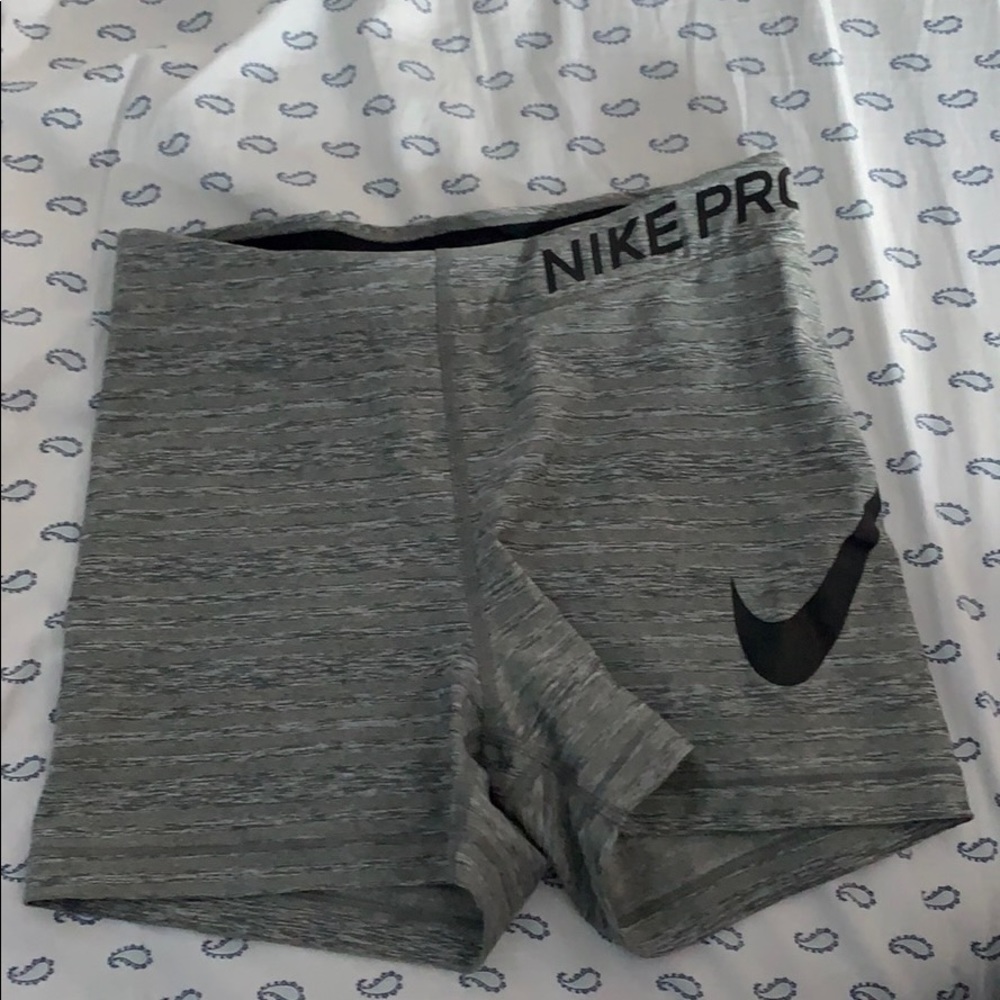 grey nike pro spandex